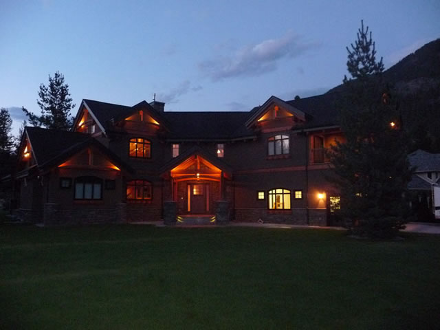 Samuelson Timberframe Design - Craftsman timber frame